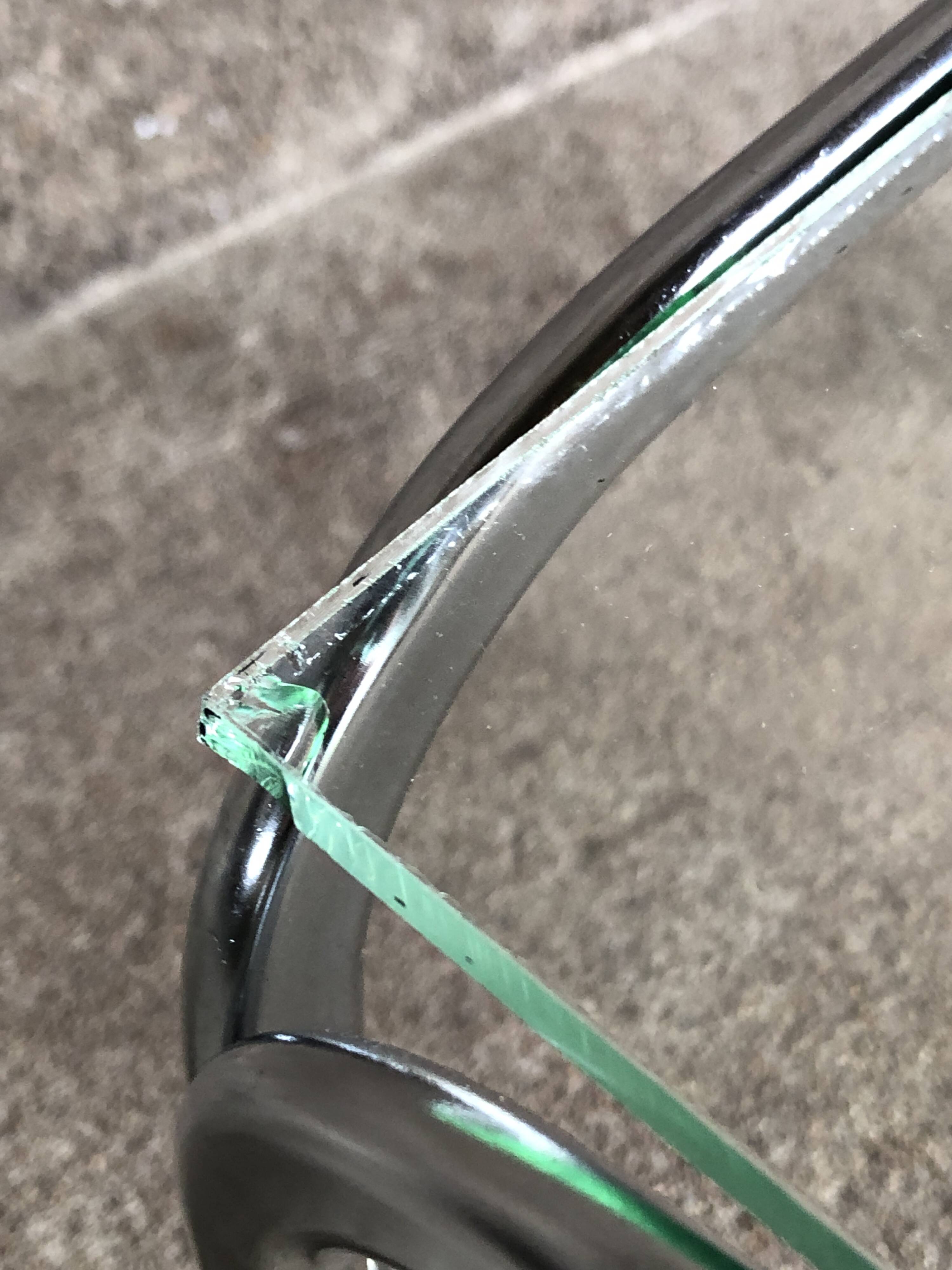 Coffee table with chrome legs and glass top, 1970