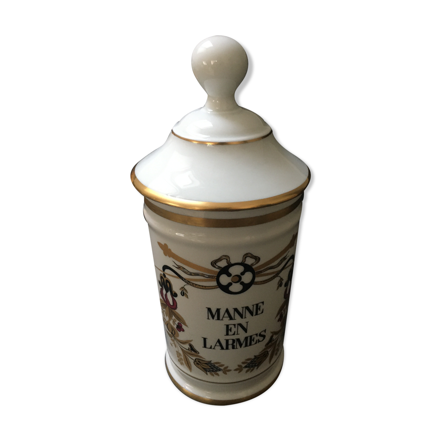 Porcelain pharmacy pot