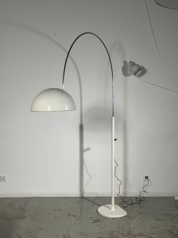 Lampadaire Coupe 3320R par Joe Colombo pour Oluce années 60