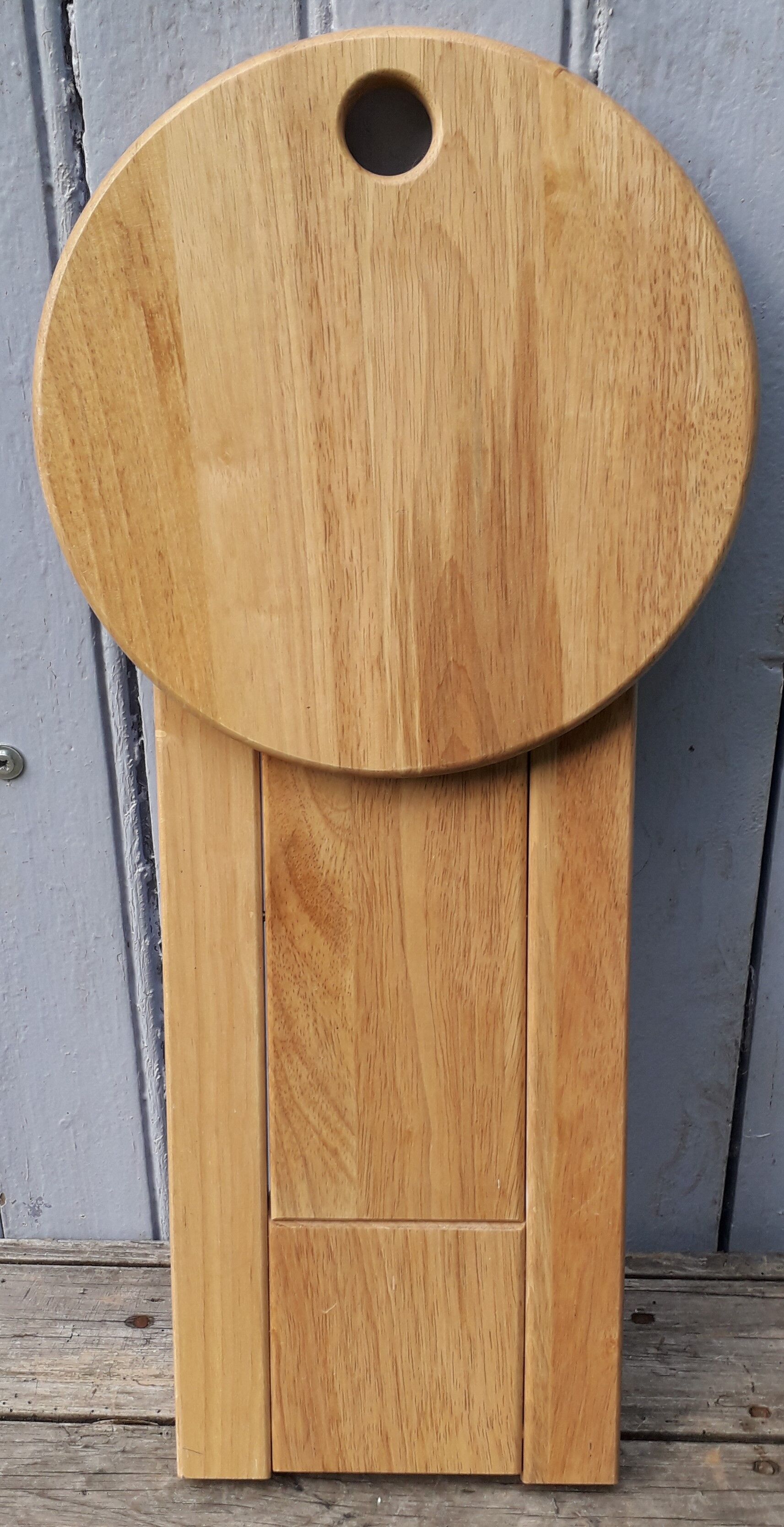 Suzy stool, design Adrian reed
