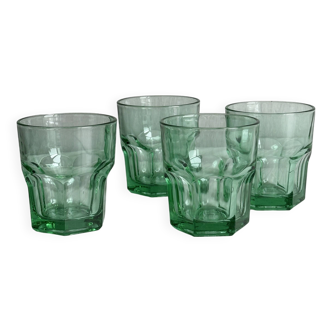4 water glasses