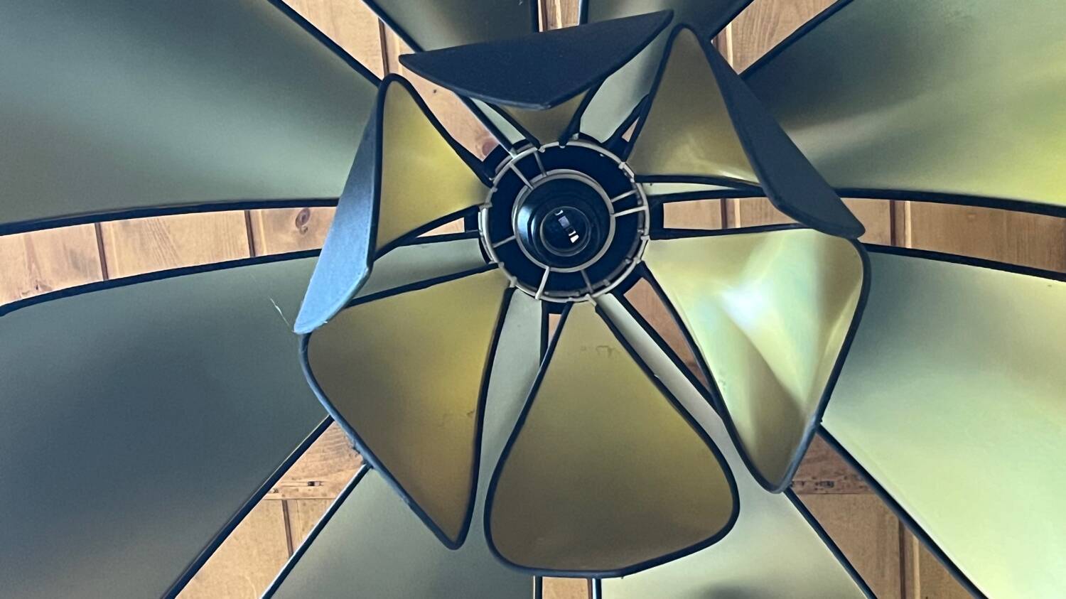 Designer lotus flower pendant 70/80