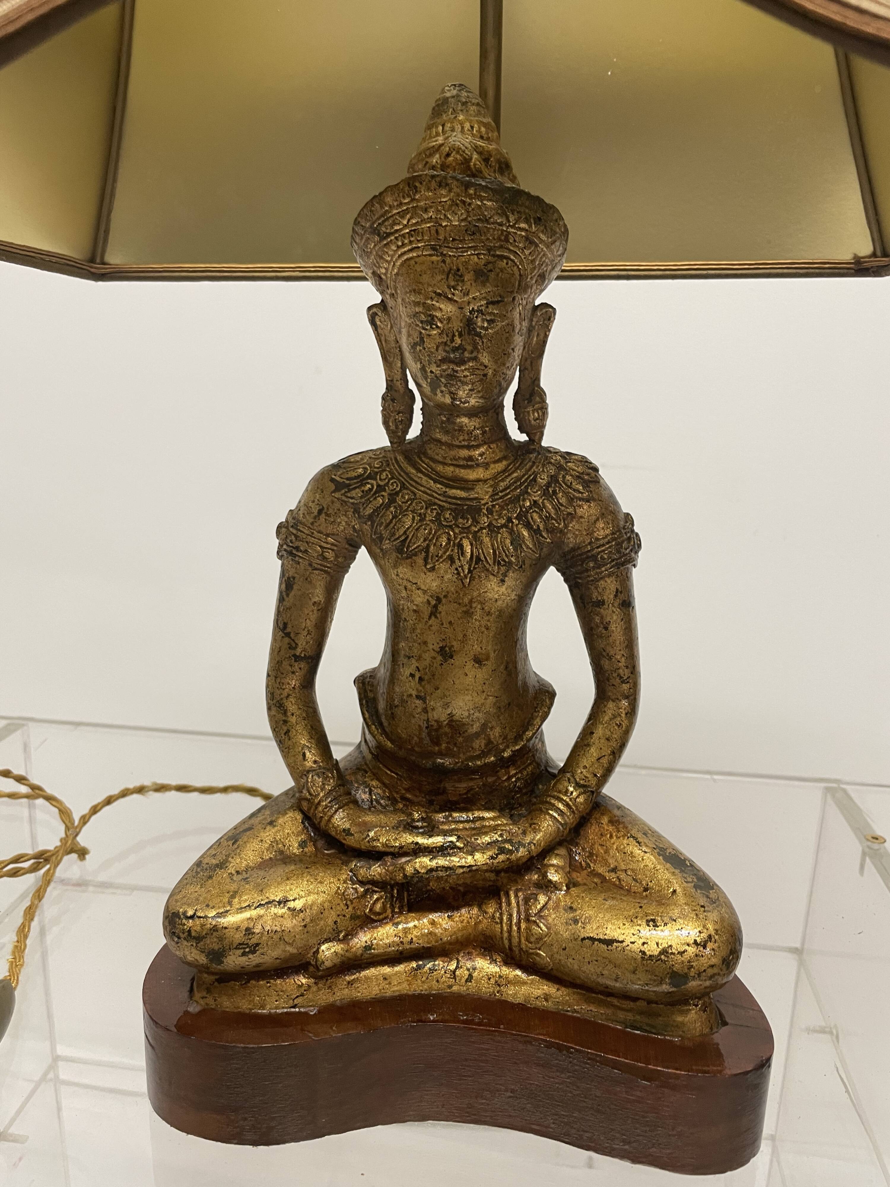 Very nice khmer buddha table lamp