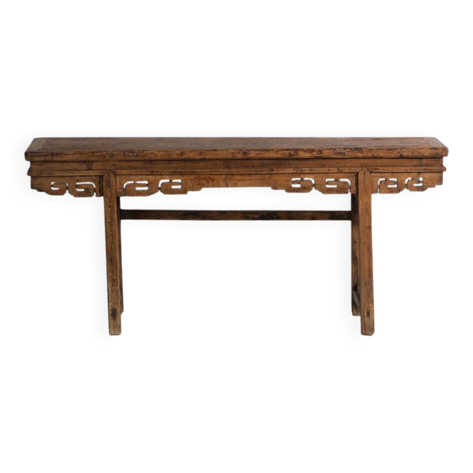 Console d’autel de grand format en pin à frise ajourée – Chine, vers 1930