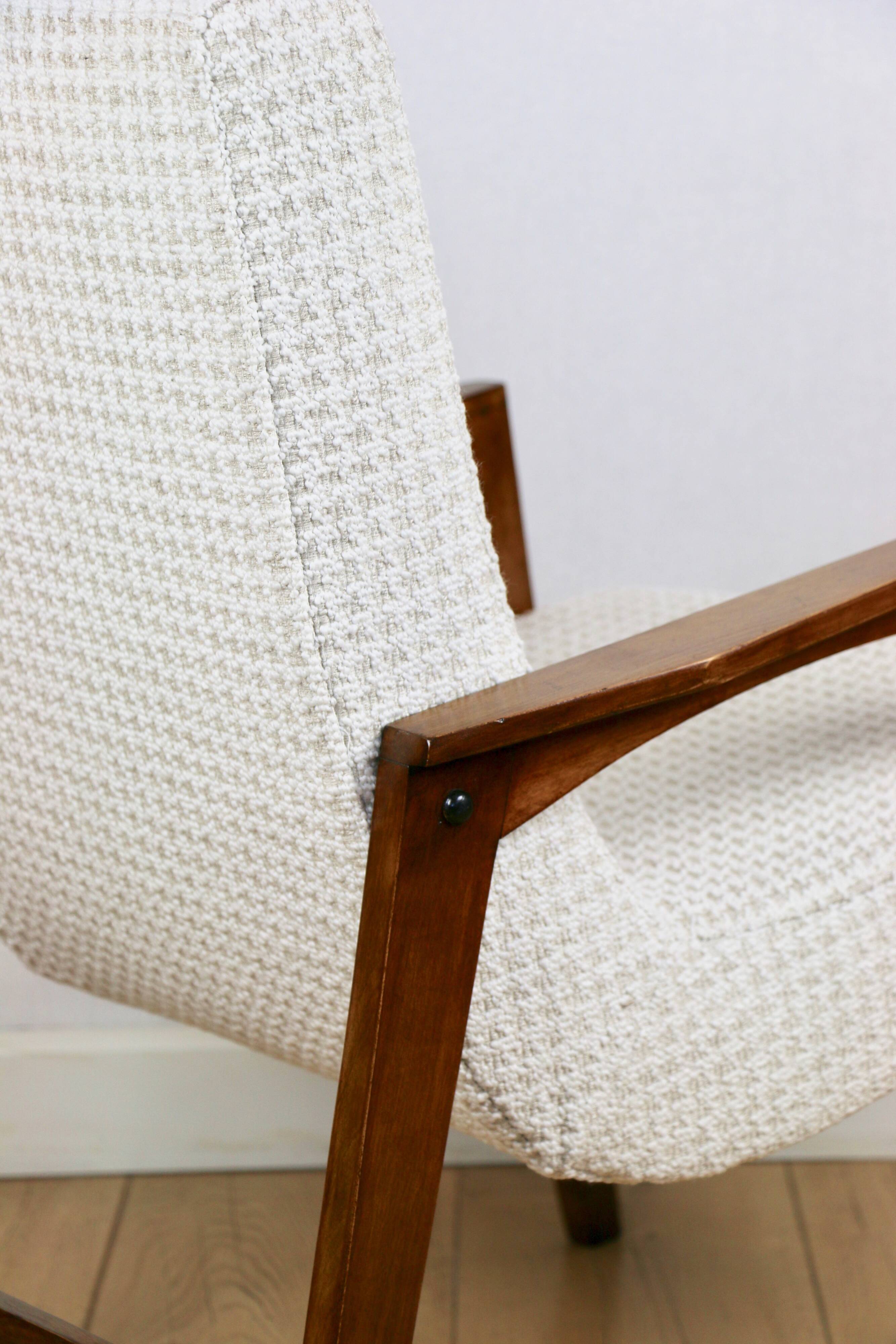 Vintage loft armchair herringbone natural fabric model from the 70s