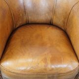 Set of 2 sheep leather club chairs in a cognac color