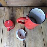 Théière tasse en métal émaillé rouge ancienne vintage dp 11210021