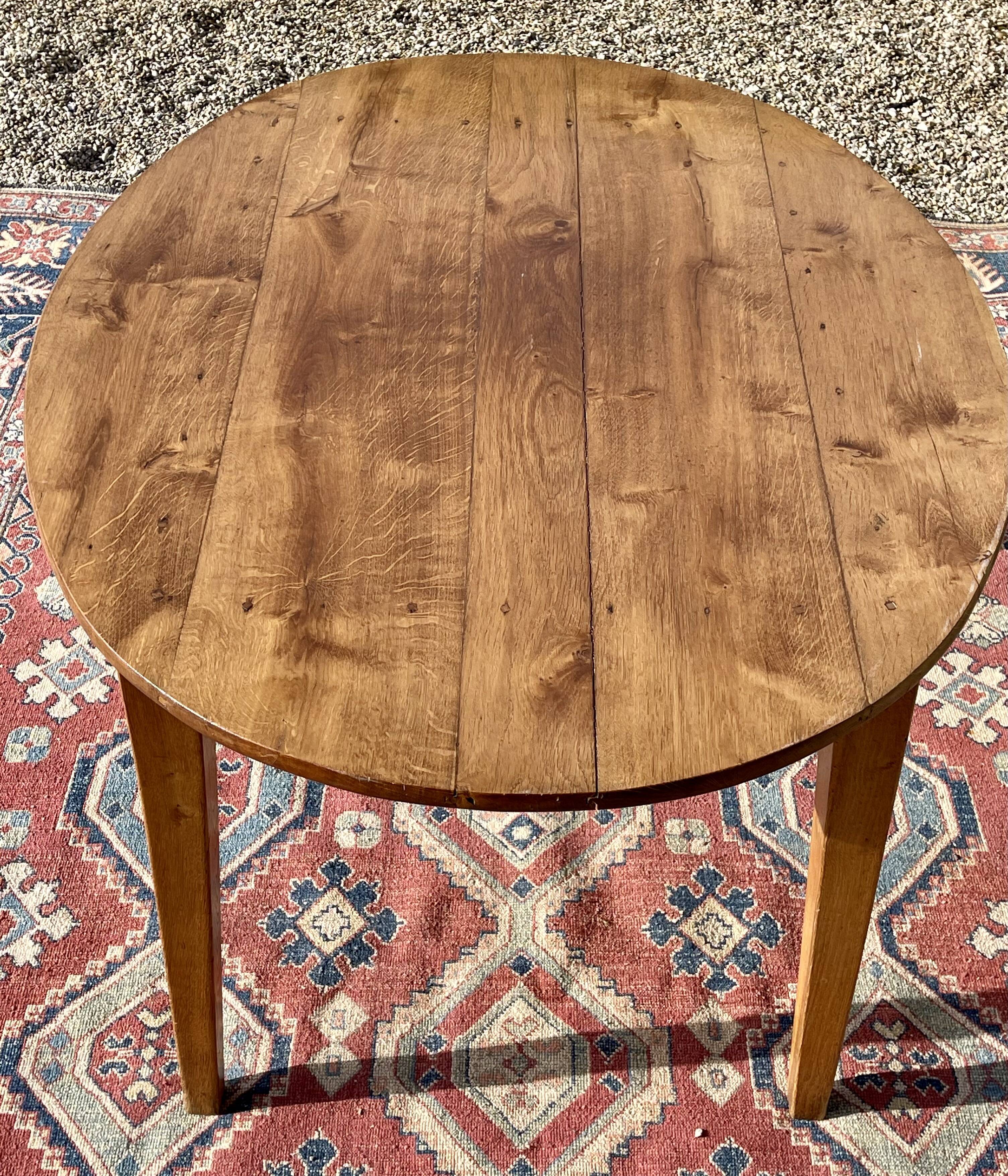 Table de salle à manger en chêne