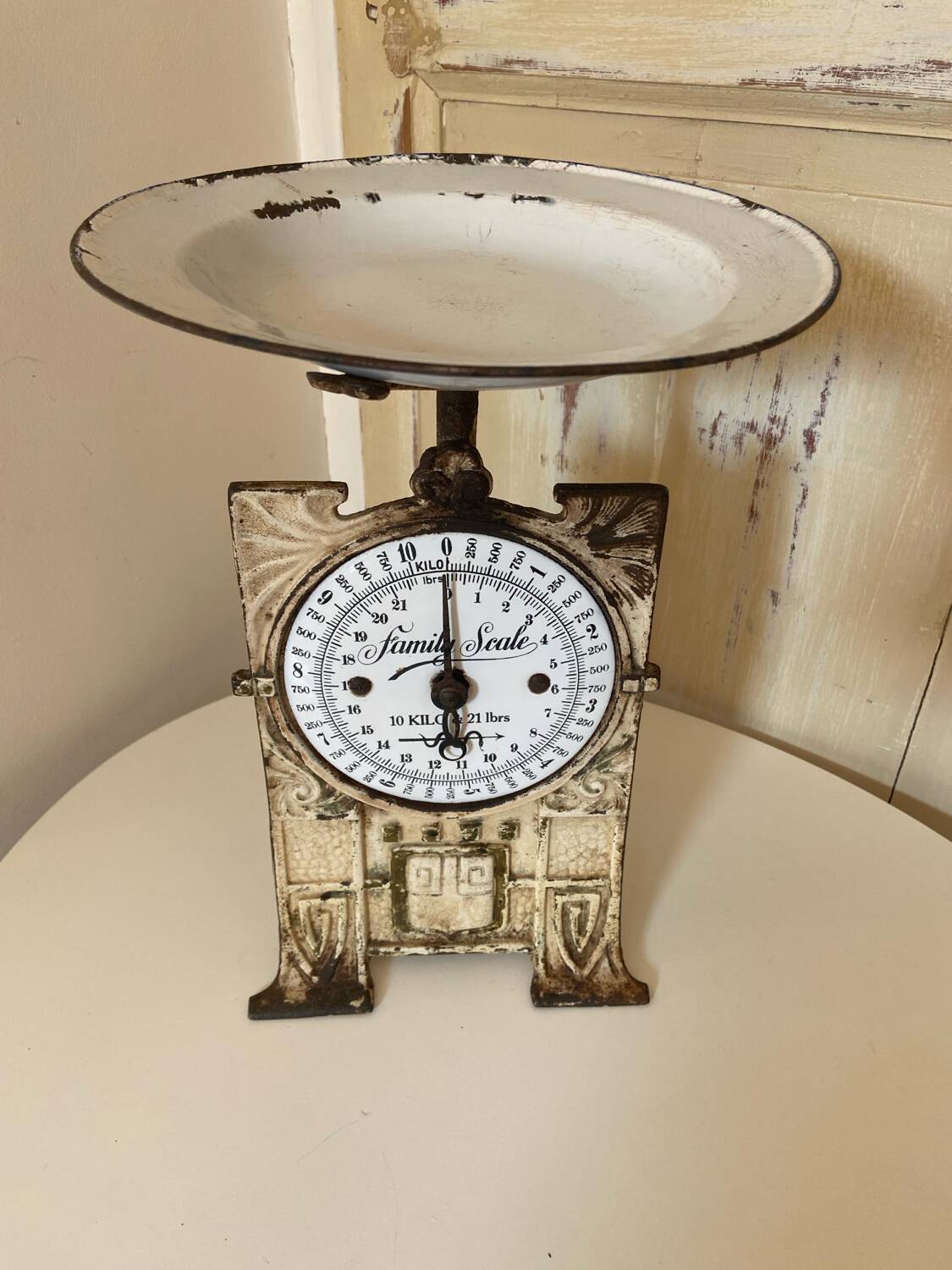 1920s Cast Iron Kitchen Scale - Wirtschafts-Waage