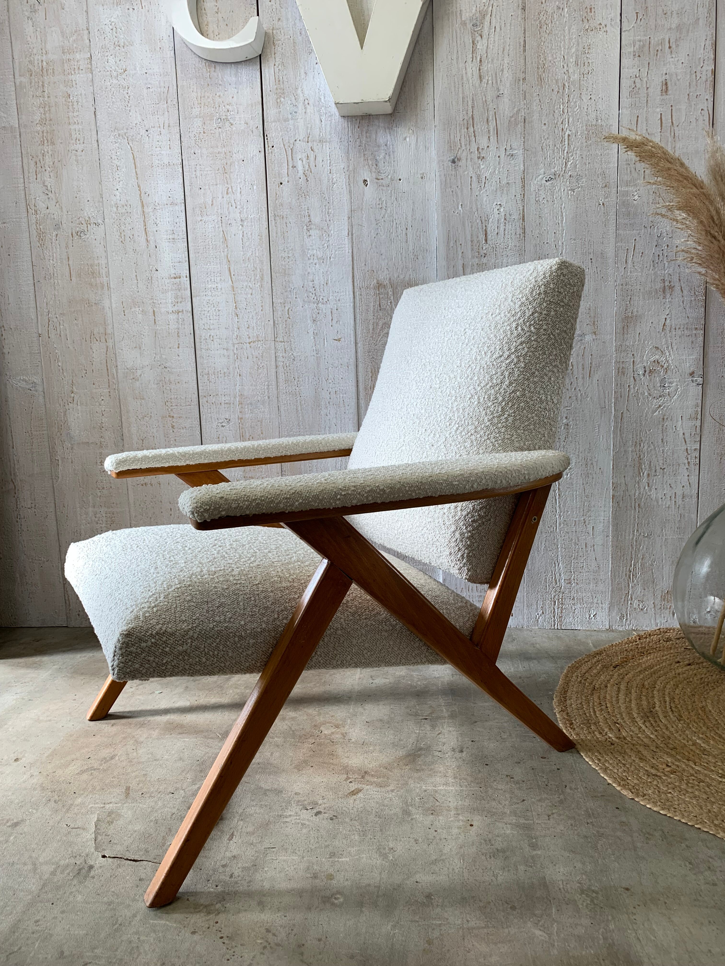 Fauteuil vintage bouclettes