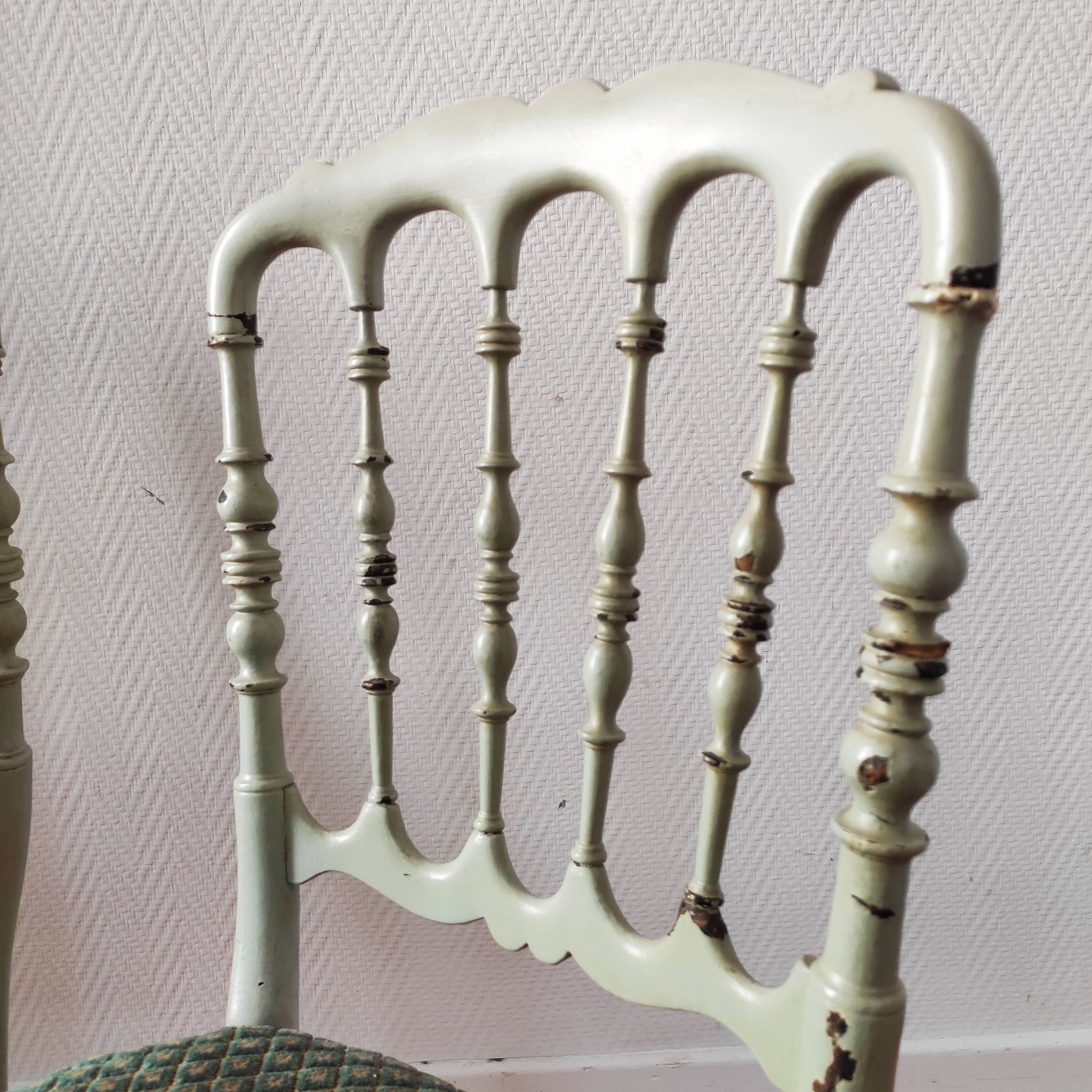 Paire de chaises Napoléon III patinées