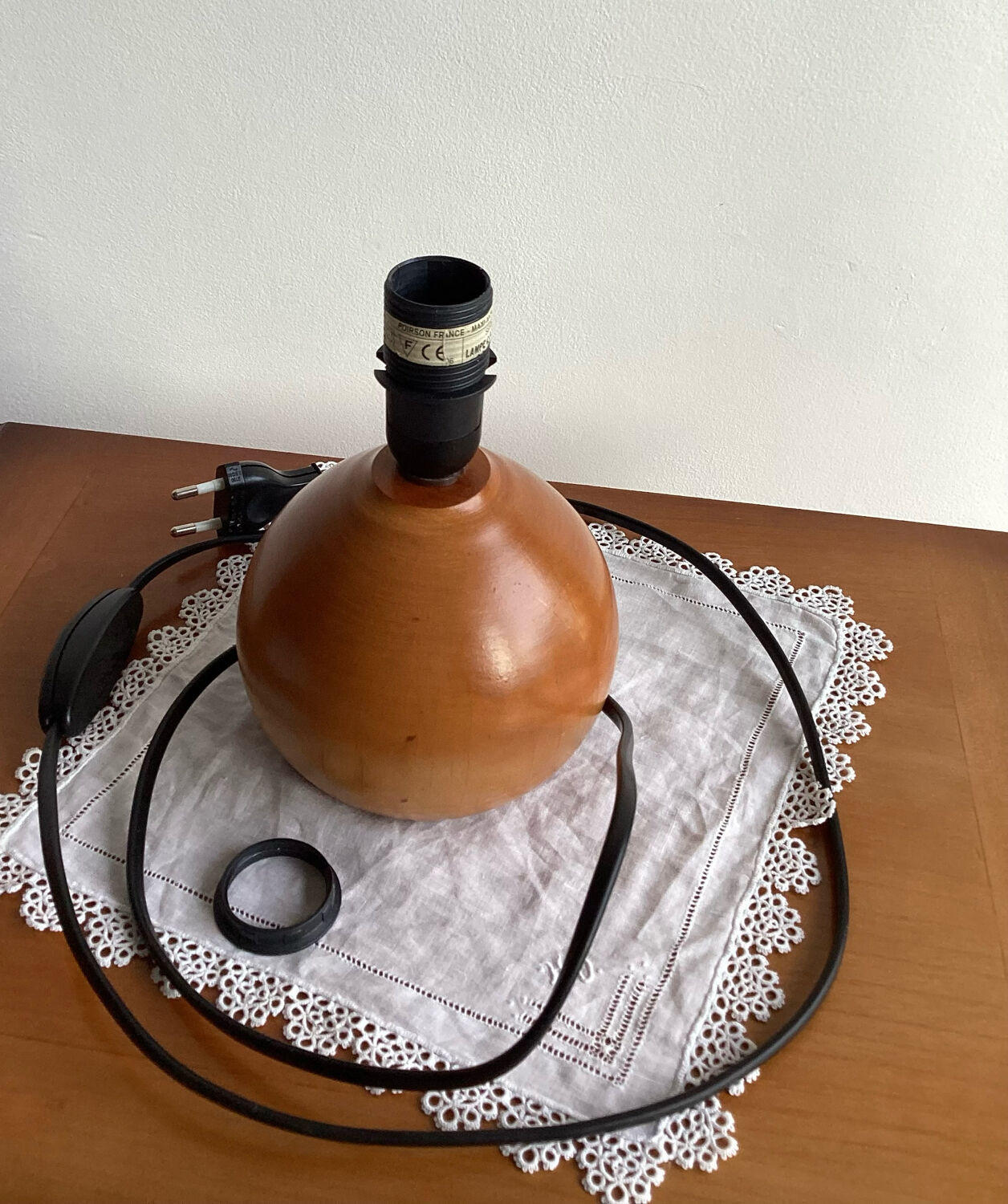 Poirson wooden table lamp base