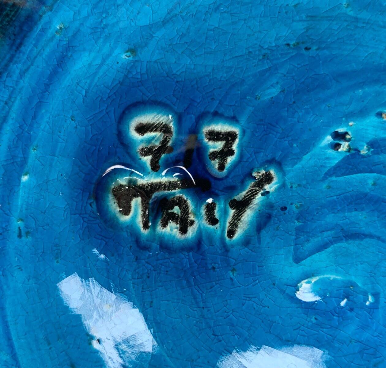 Large blue pottery bowl Rimini by Aldo Londi for Bitossi, Italy, 1960s.