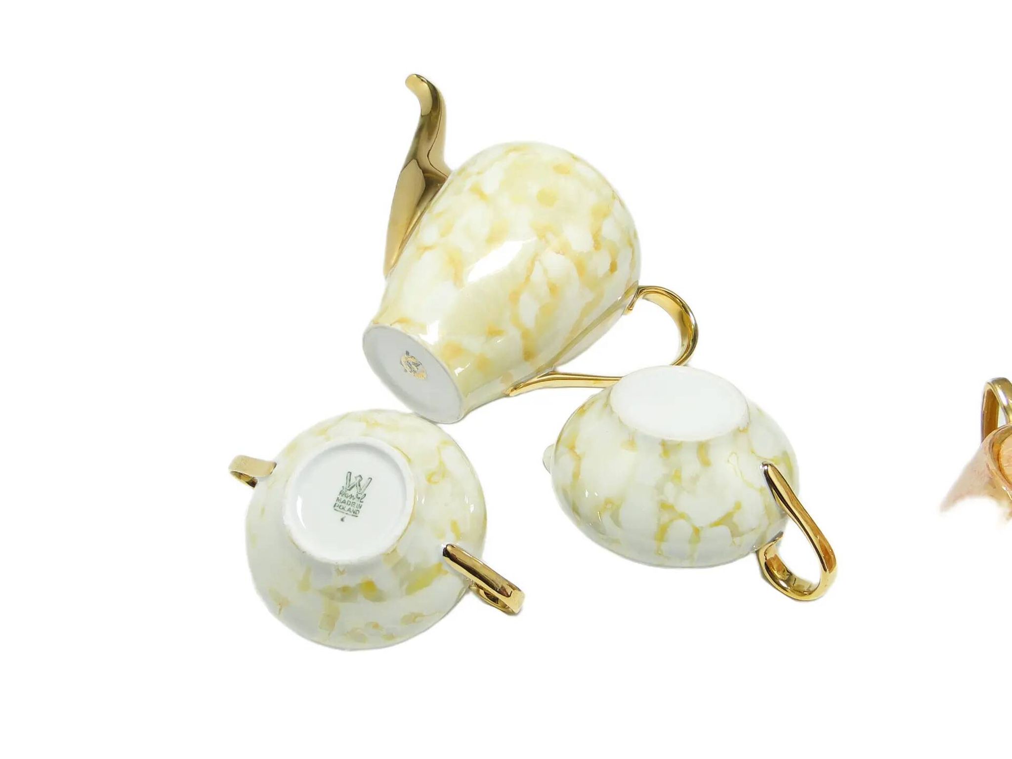 Julita creamer and sugar bowl set, modernism, porcelain, Wawel, Poland, 1970s.