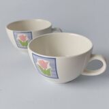 2 vintage tulip cups
