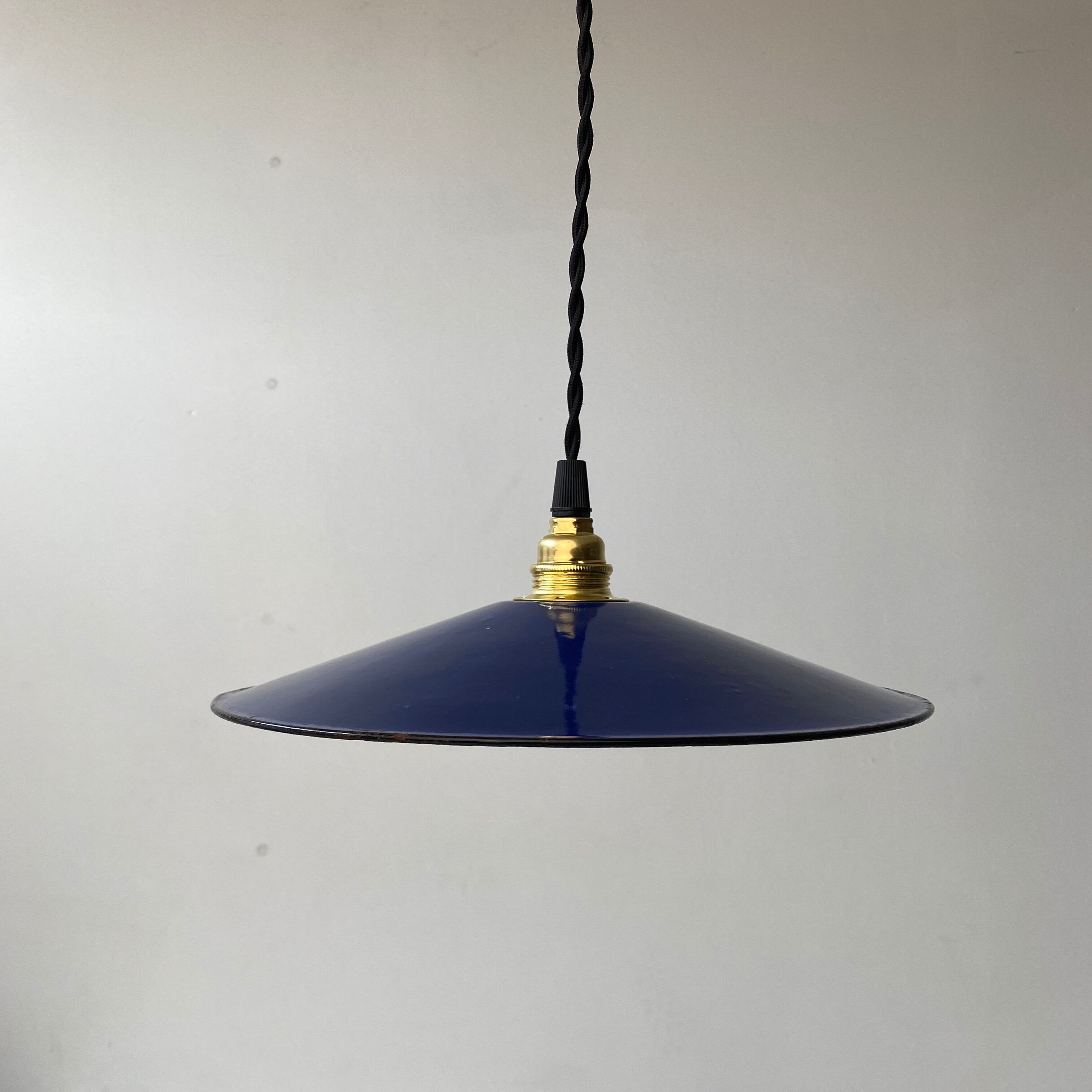 Former blue enamel industrial suspension