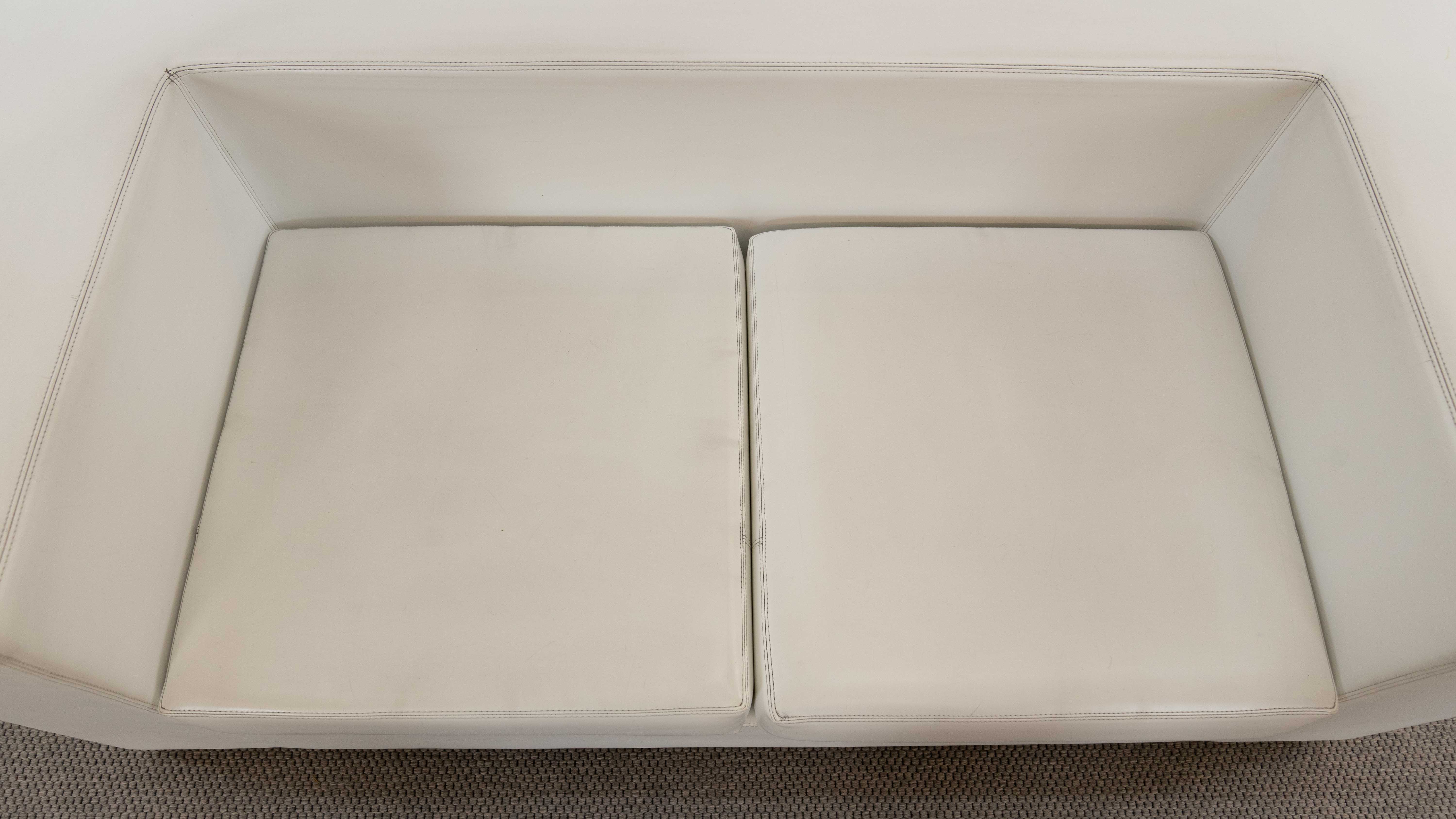 Throw Away Sofa by Willie Landels for Zanotta 1965 in white vinyl