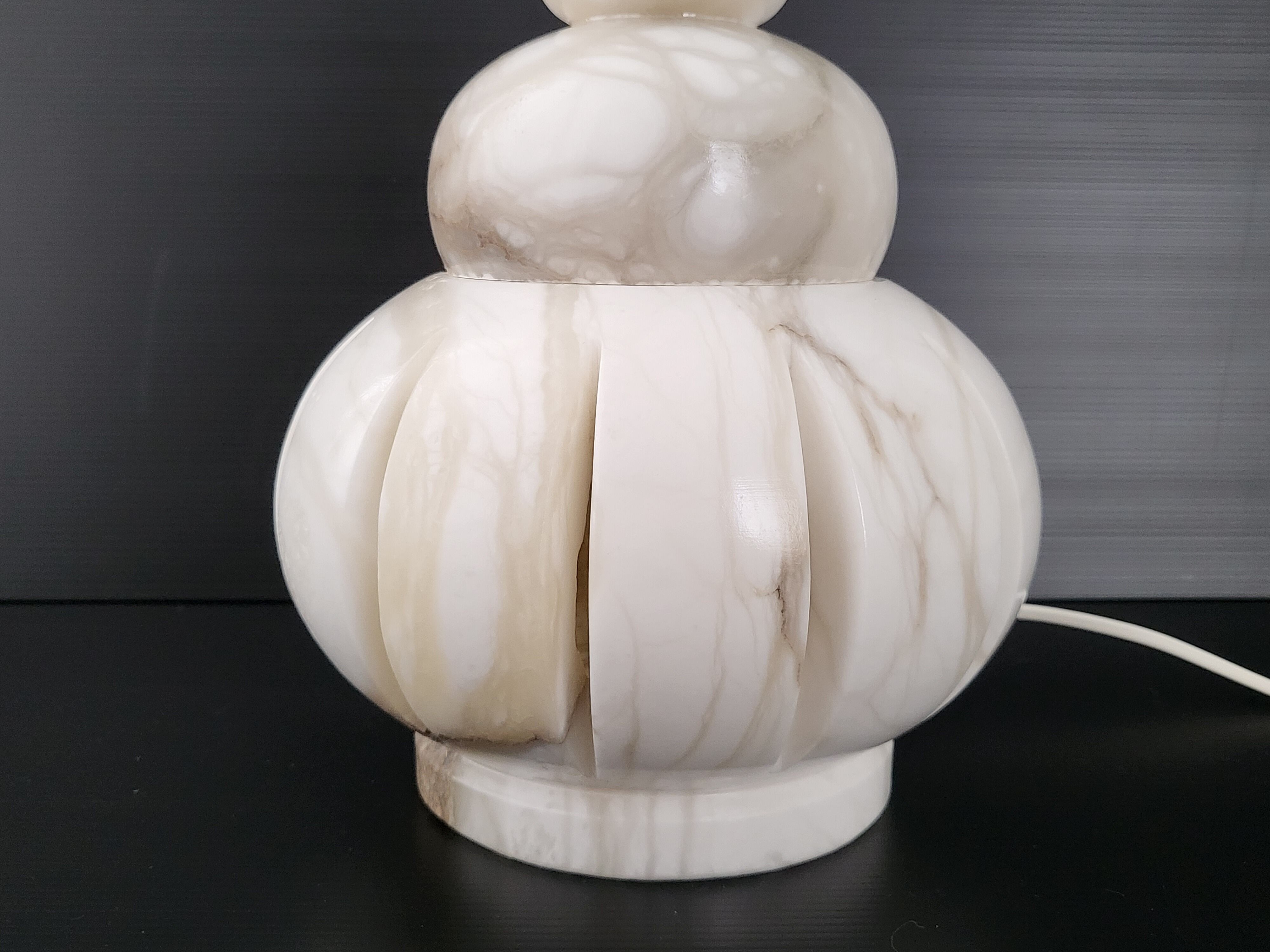 Vintage alabaster lamp 1970
