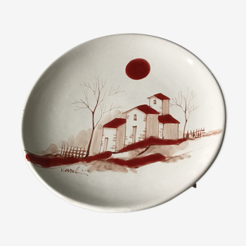 Large decorative dish in white enamelled ceramic