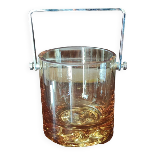 Seau À Glace Glaçons Vintage Design

En Verre épais Fumé Ambré