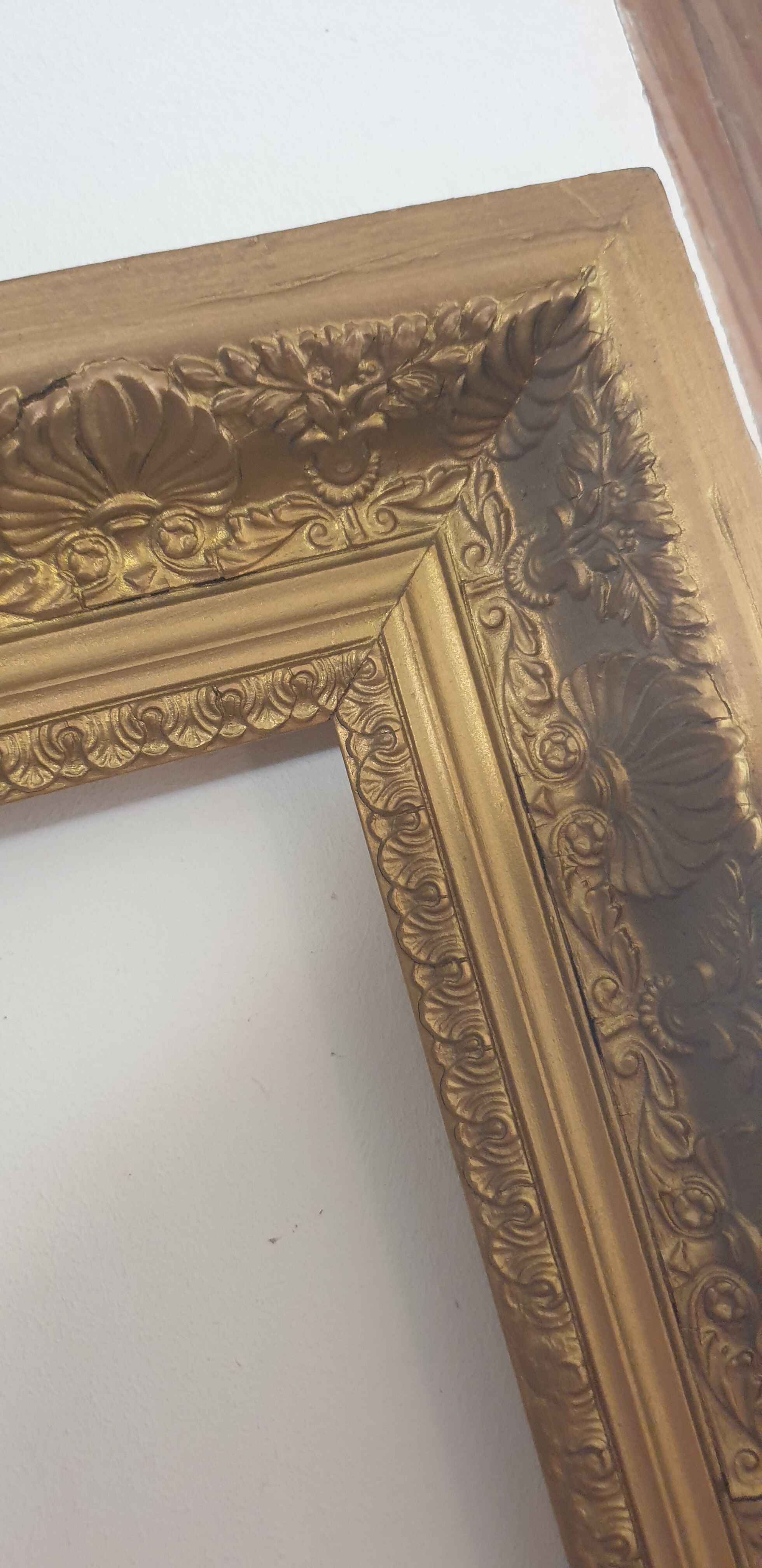 Old gilded frame 61×51