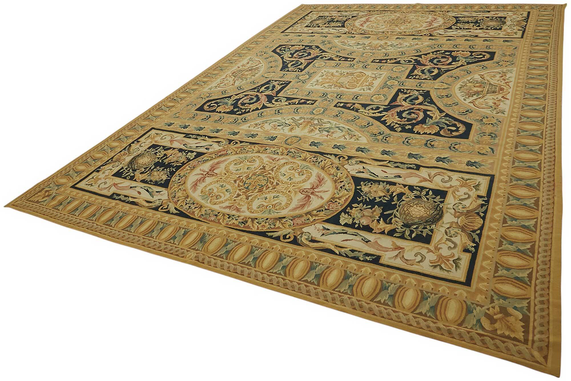 Handmade European Vintage Aubusson Kilim 297 cm x 448 cm