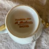 Lot d’un service à thé café en porcelaine avec tasses.
