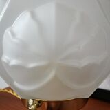 Lamp to lay art deco globe in frosted glass