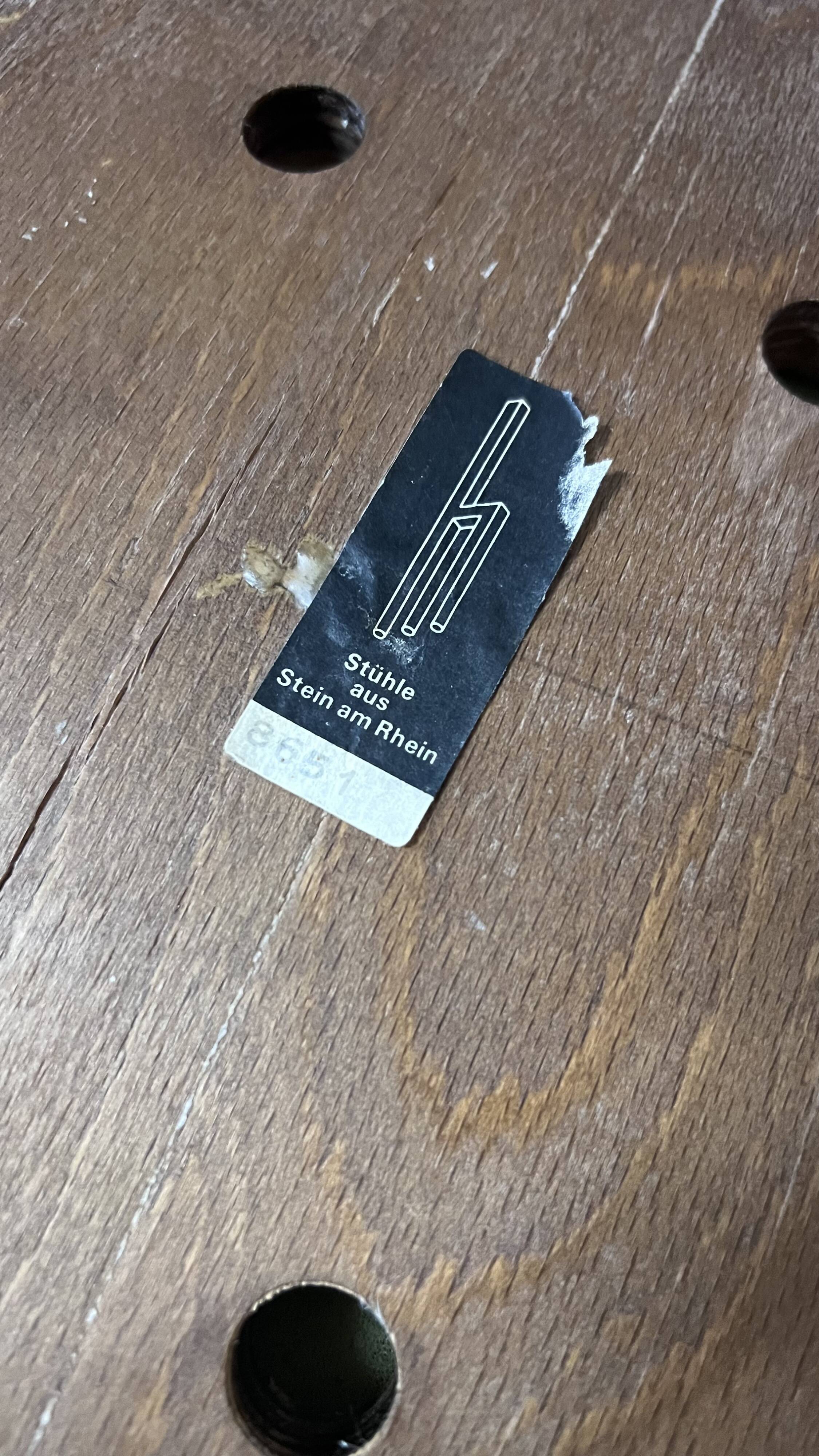 Bruno Rey Chairs, peer