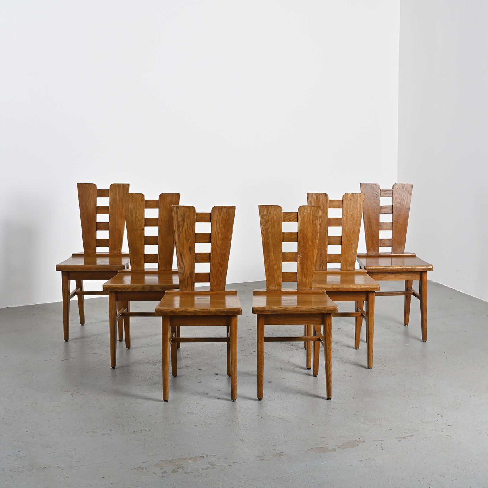 Ensemble de six chaises en chêne par Henry Jacques Le Même, France vers 1940