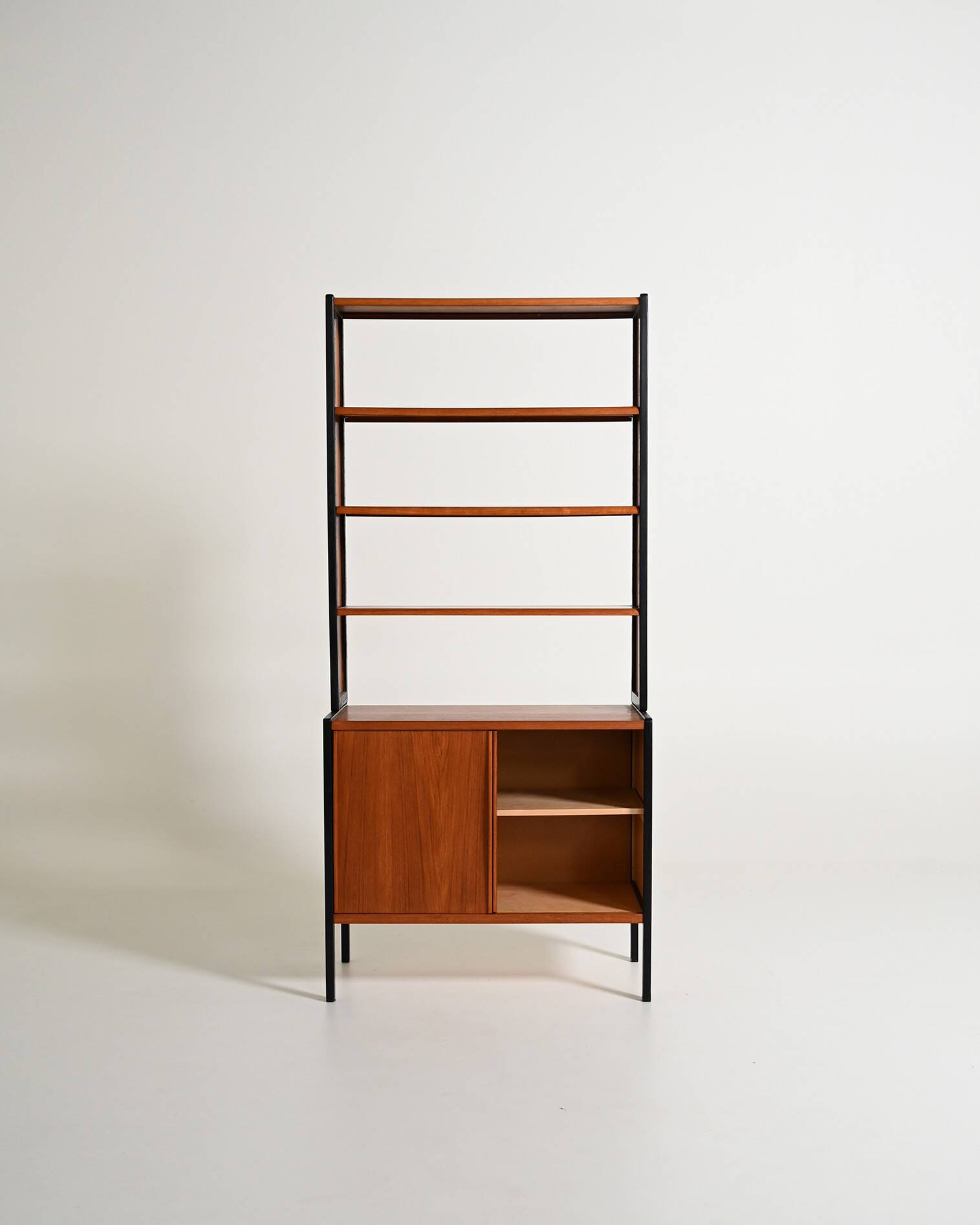 "Variett" bookcase by Bertil Fridhagen for Bodafors, 1960s