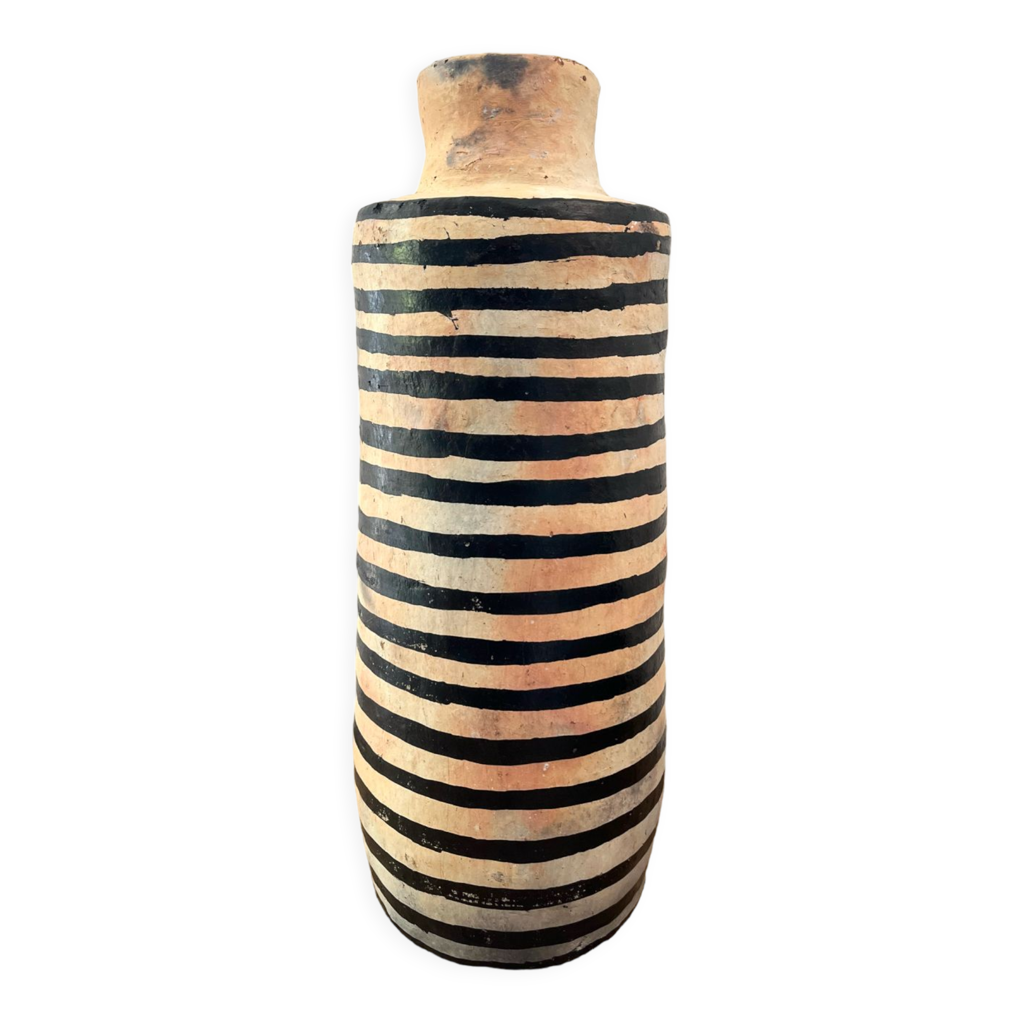 Sejnane terracotta vase