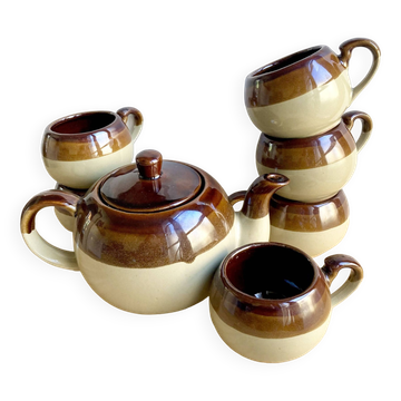 Stoneware tea/coffee service 1970