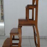 Bookseller's chair