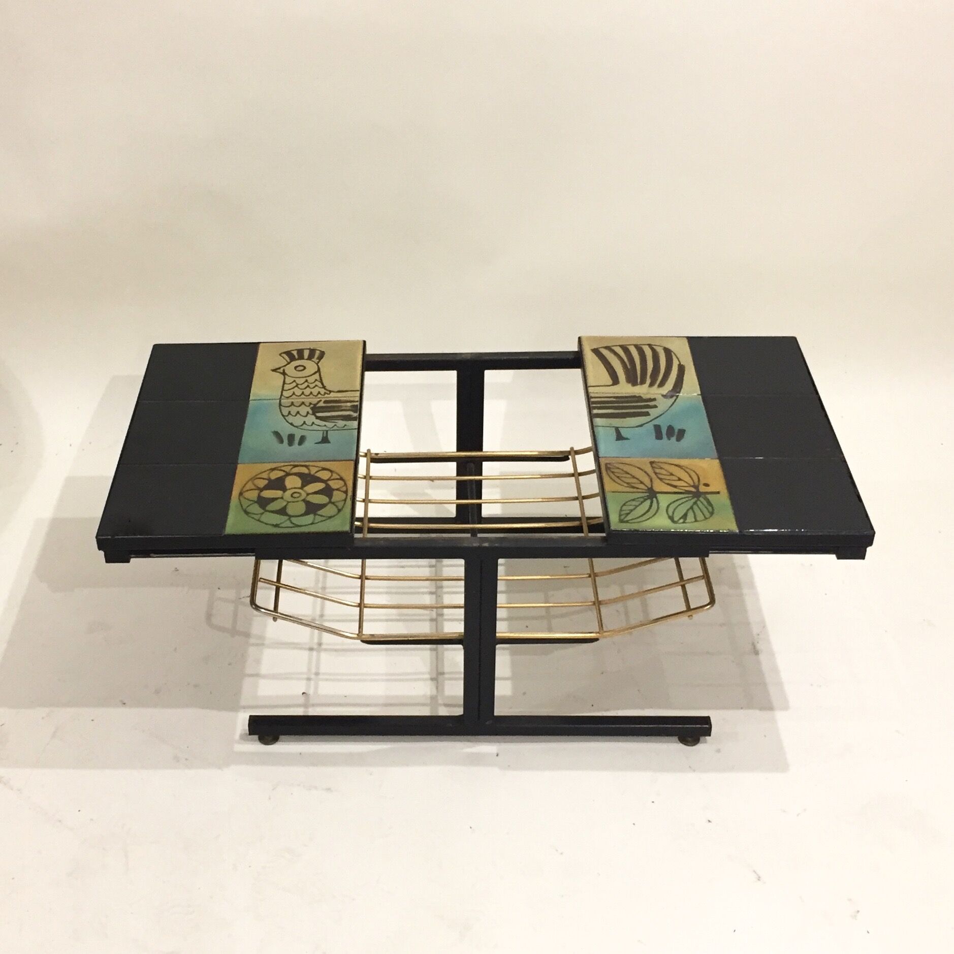 Ceramic coffee table