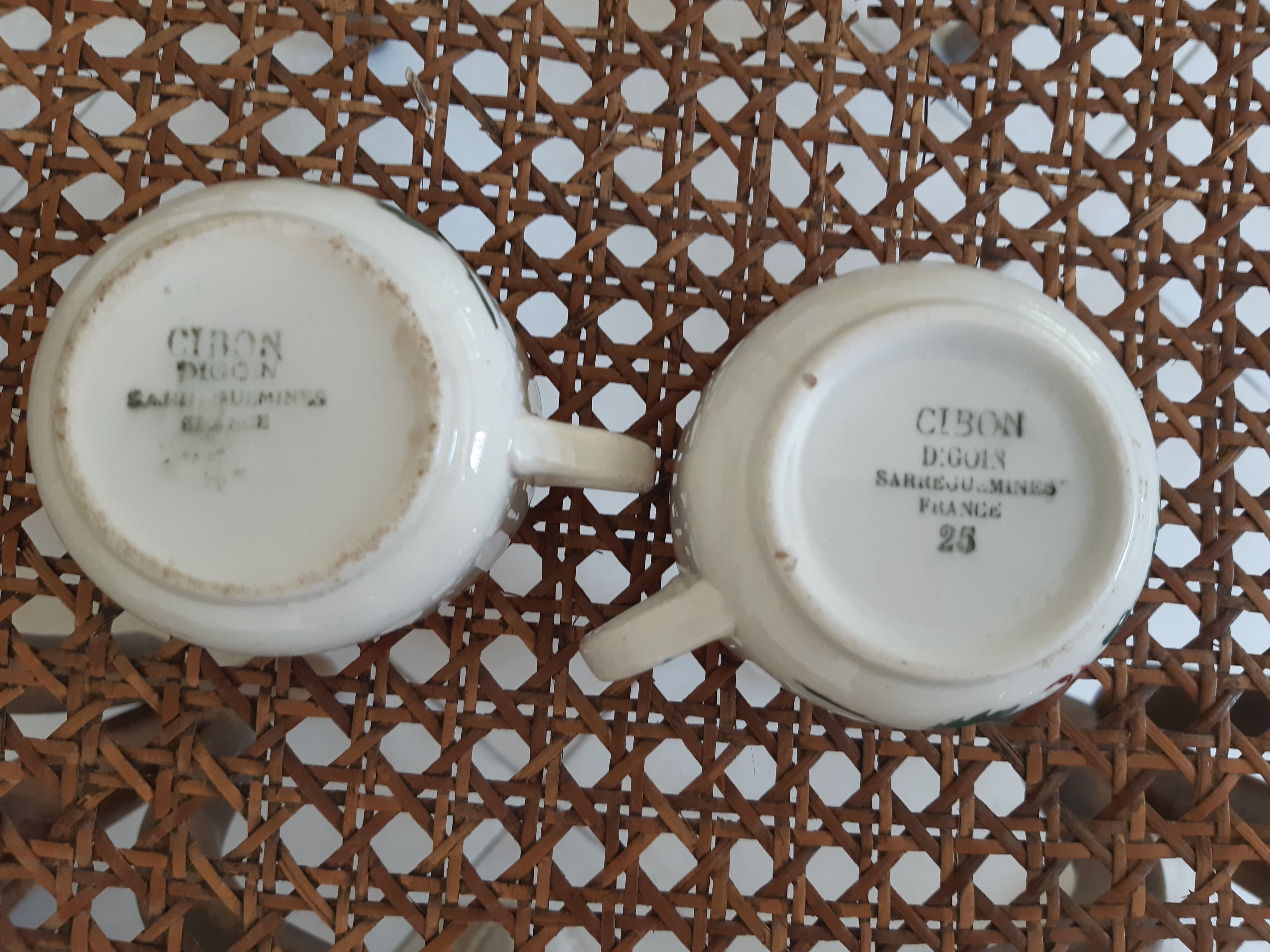 Coffee maker and cups Digoin Sarreguemines