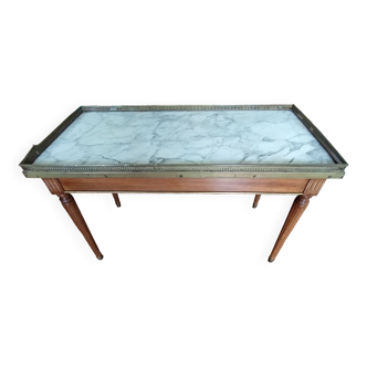 table basse de style Louis XVI avec galerie et tiroir