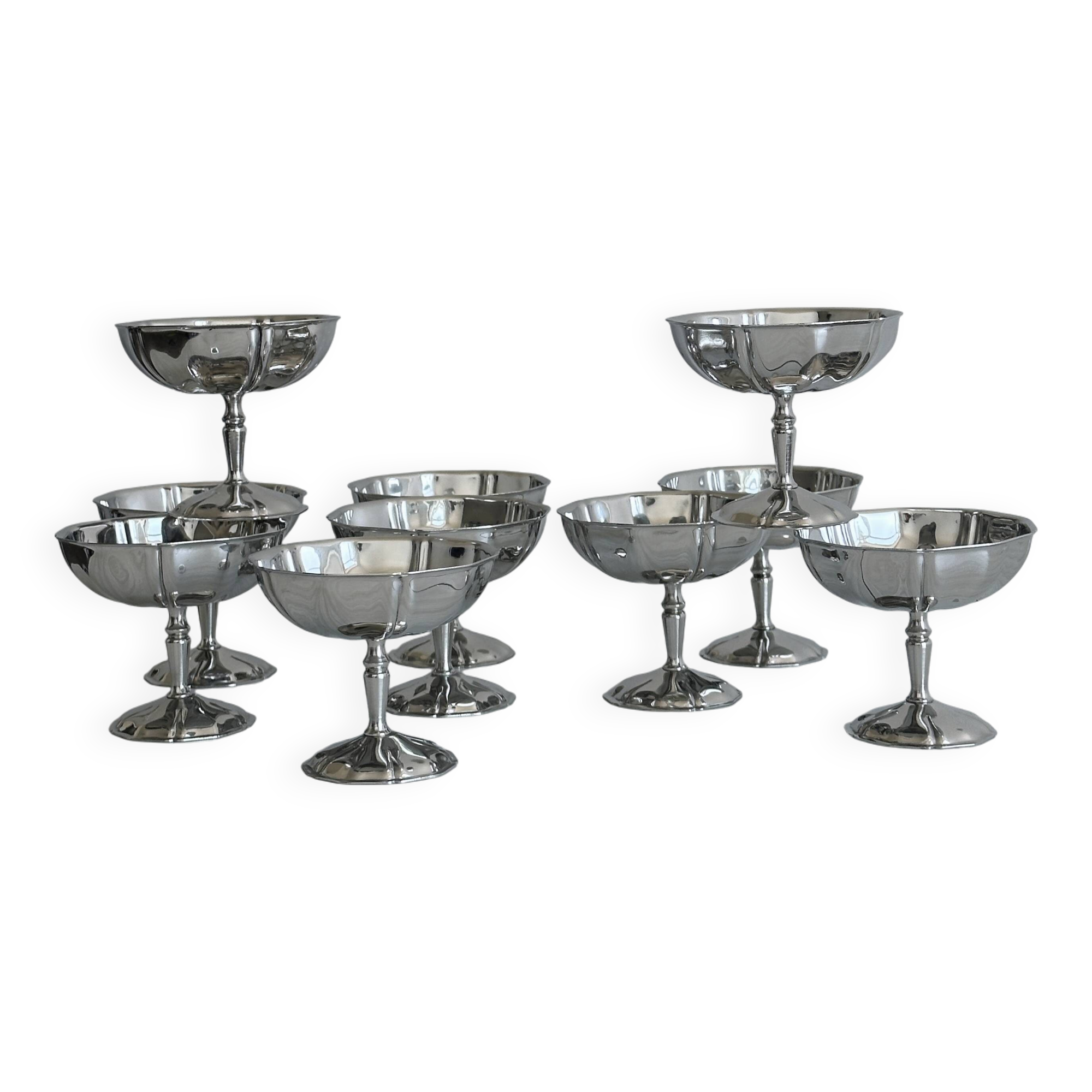 10 Letang Remy stainless steel footed cups