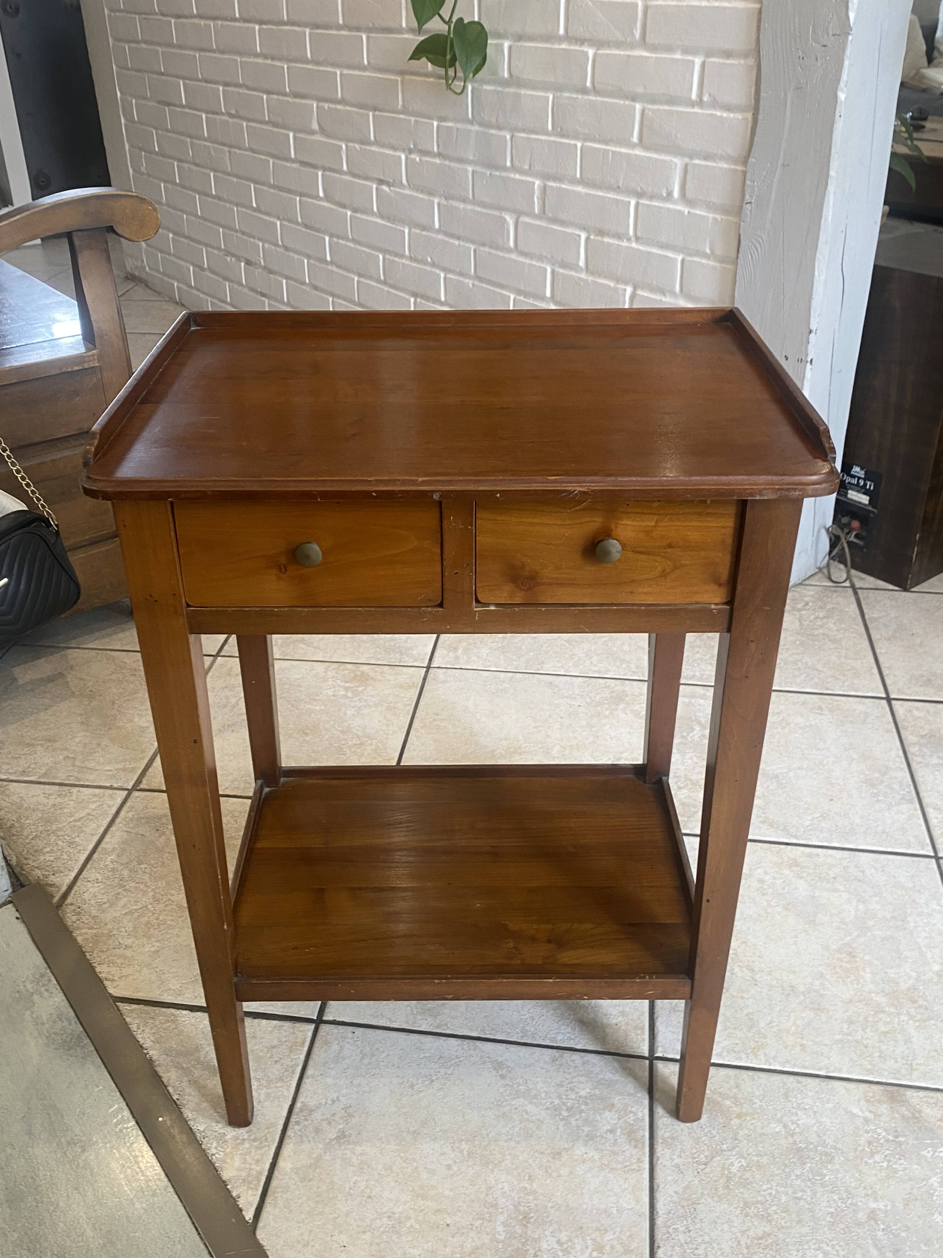 Table d’appoint 2 tiroirs merisier 1950