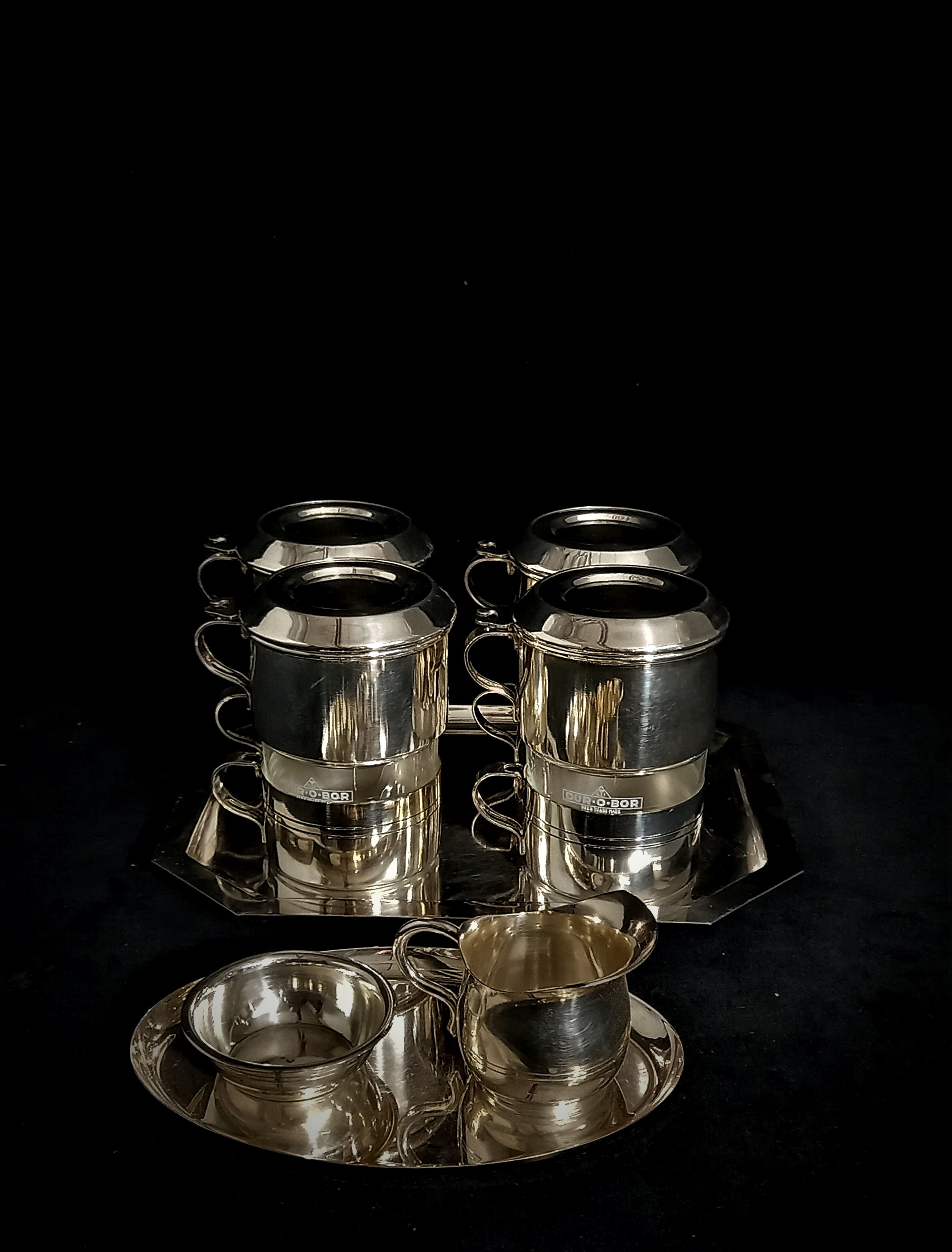 Ensemble de tasses café-filtre dur-o-bor avec sucrière et pot de lait