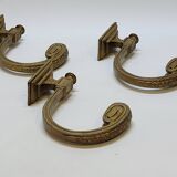 3 anciennes embrasses a rideaux