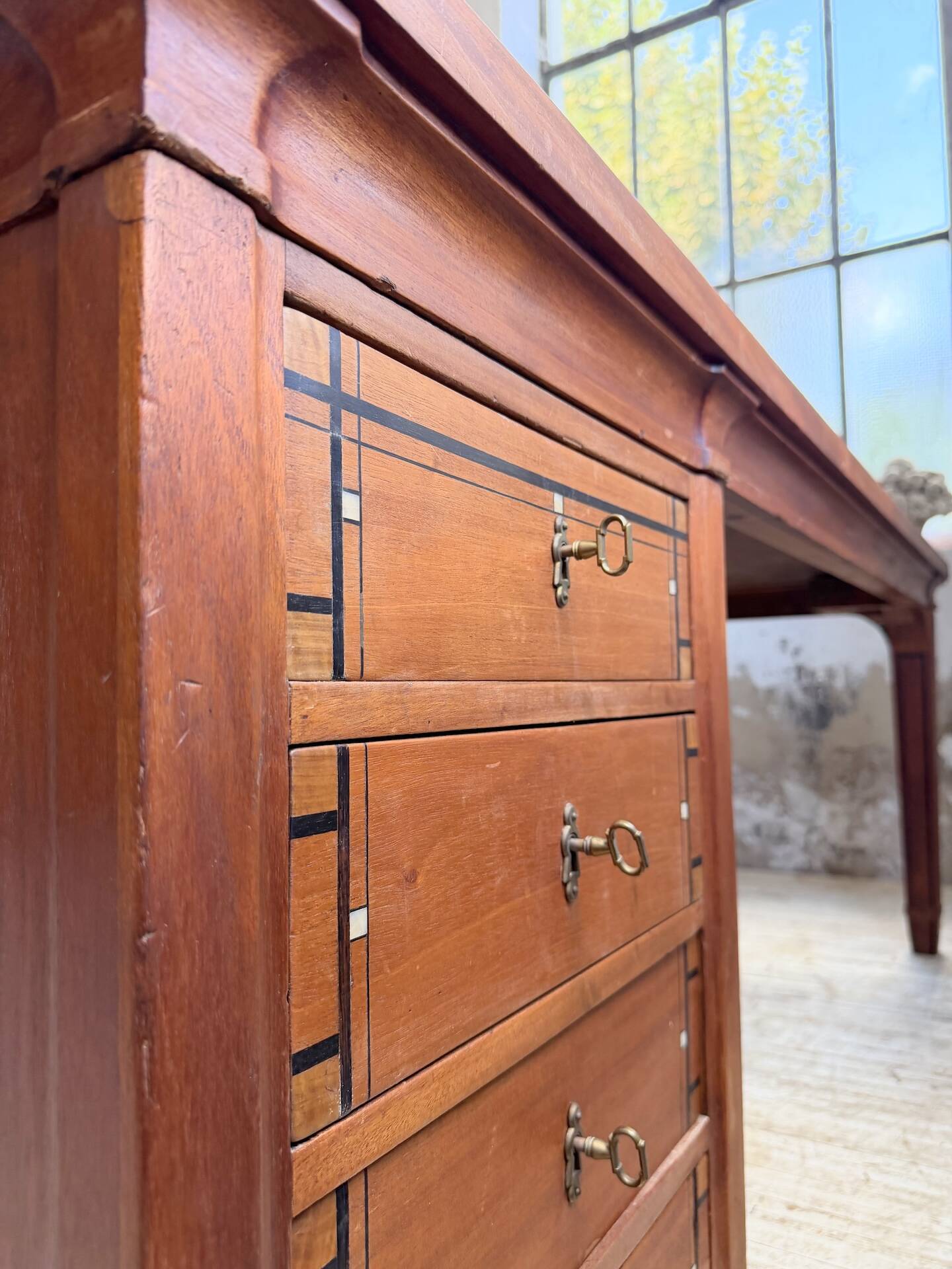 Double-sided walnut counter desk 1900