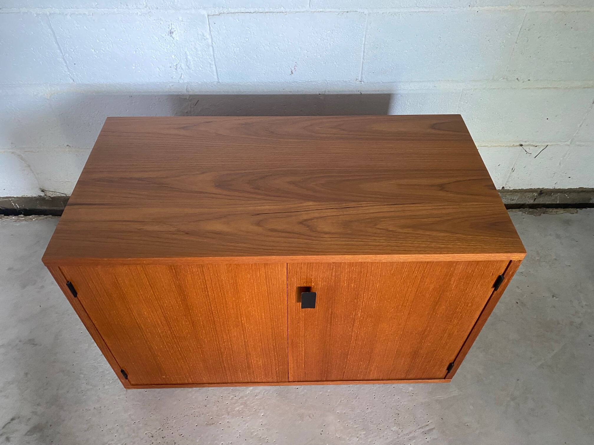 Storage unit module A (B) in Scandinavian teak from the 60s
