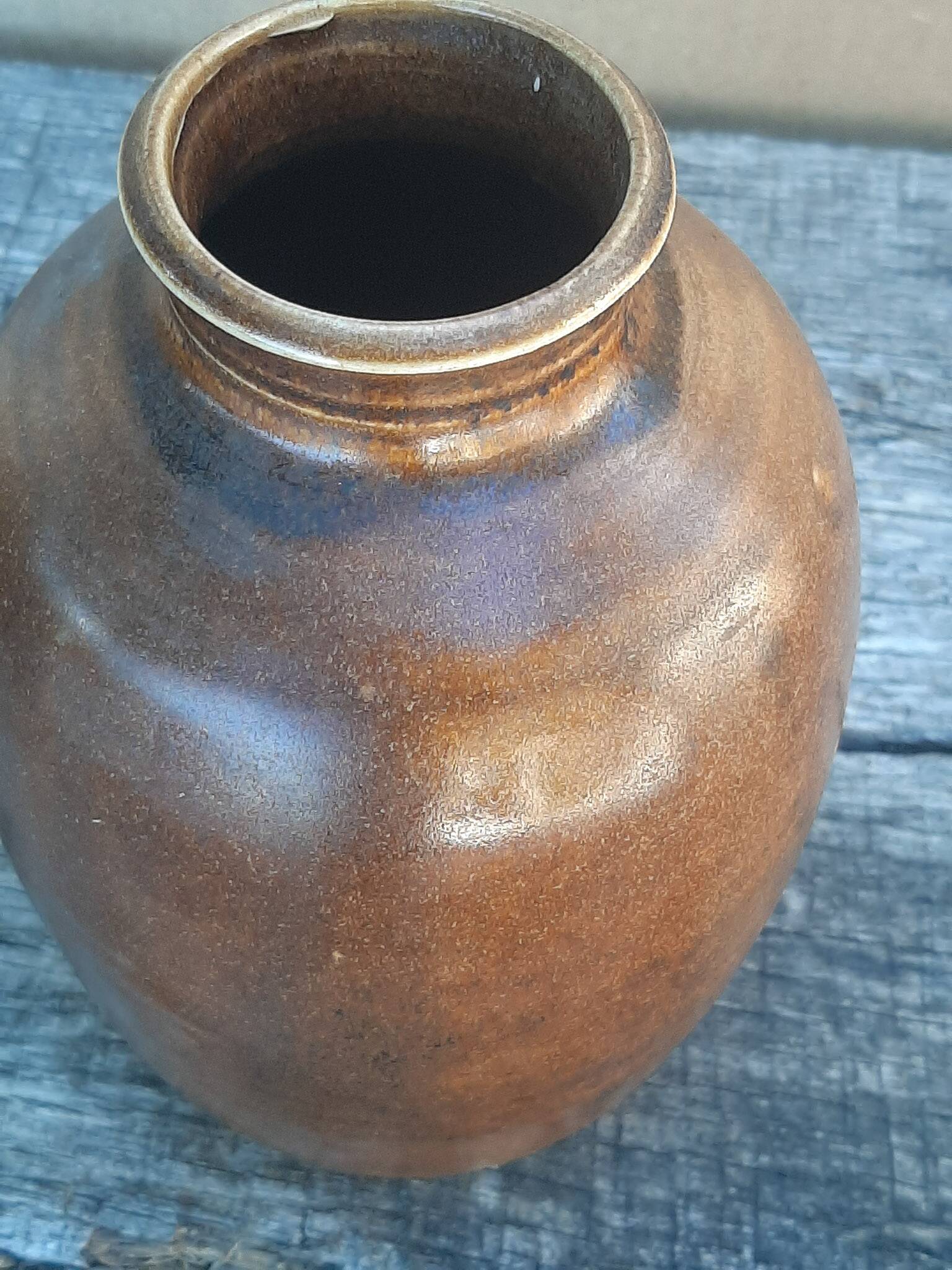 Brown vase signed Barotte