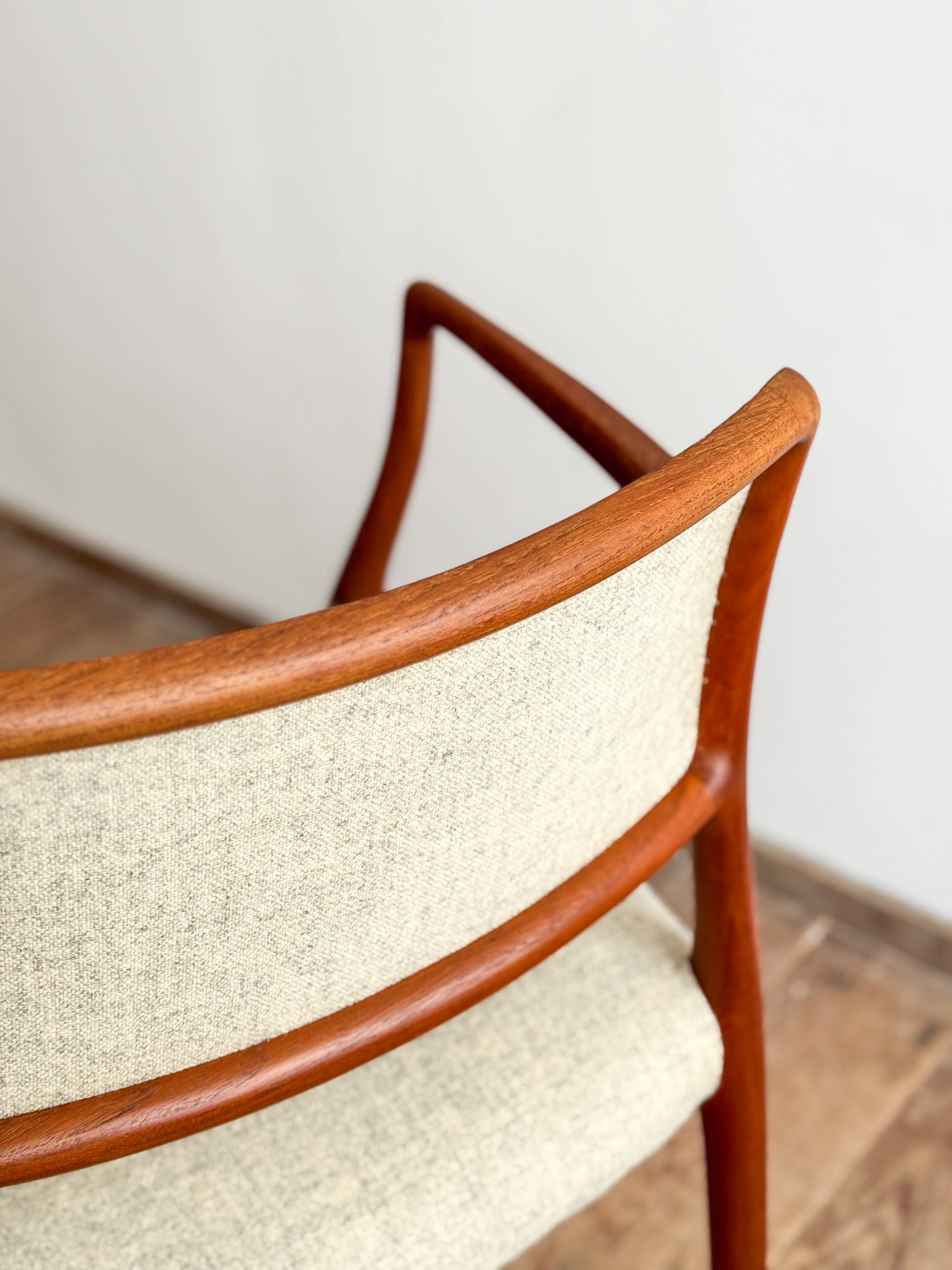 Fauteuil modèle 65 en teck par Niels O. Møller, Danemark