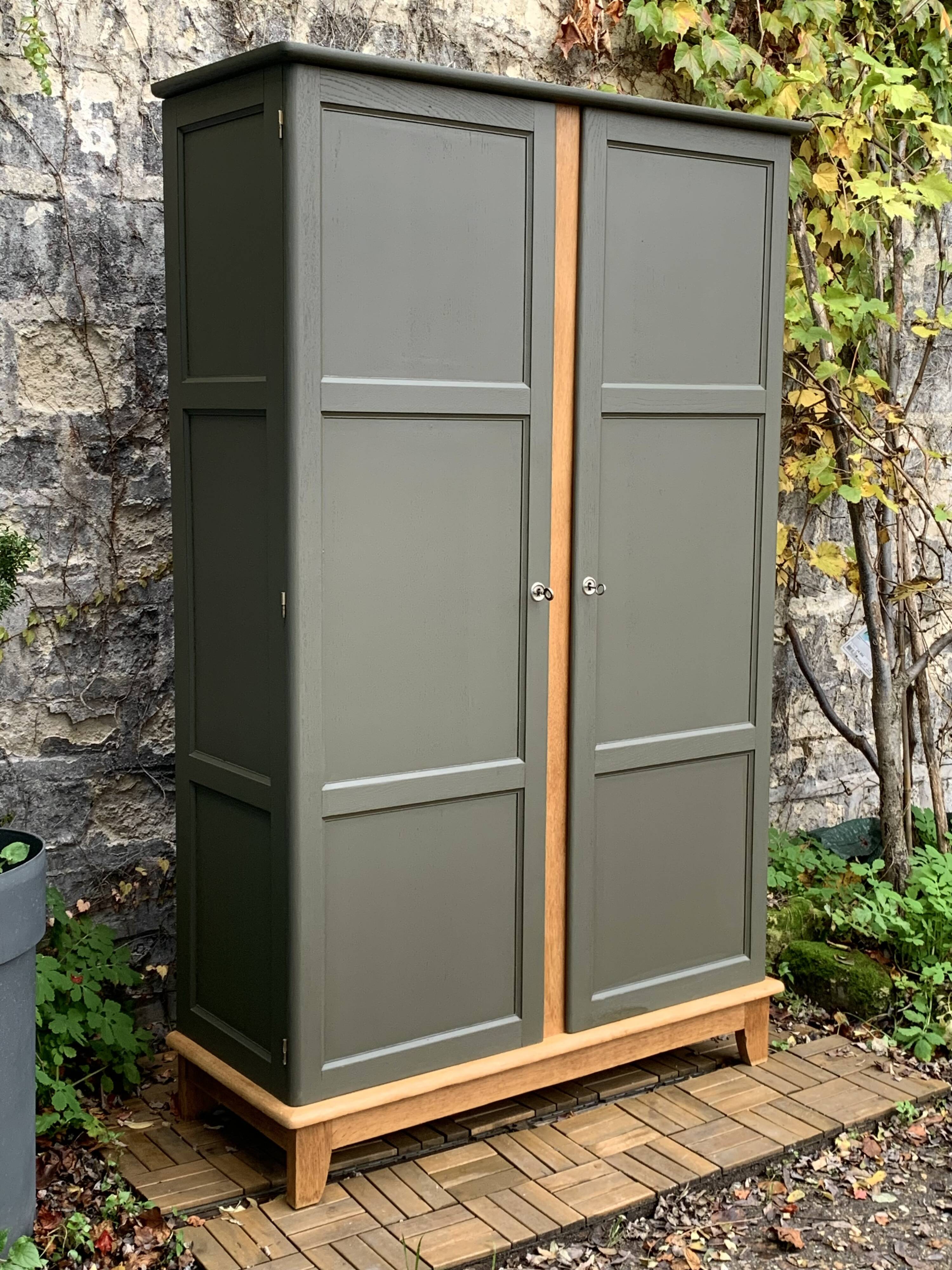 Parisian solid oak wardrobe 1960