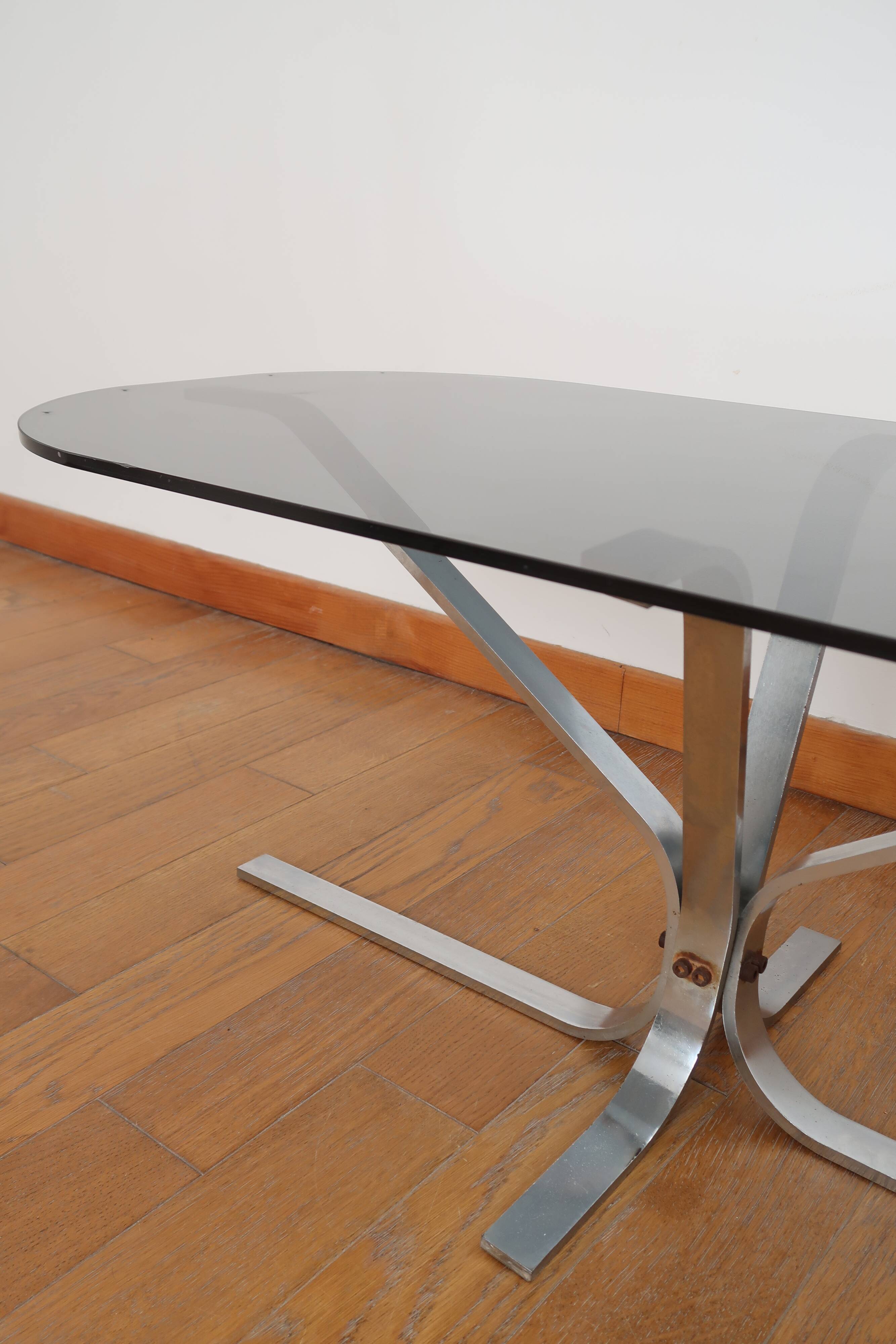 Oval coffee table smoked glass