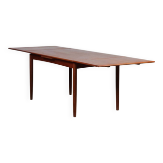 Vintage Scandinavian extendable dining table from the 1960s