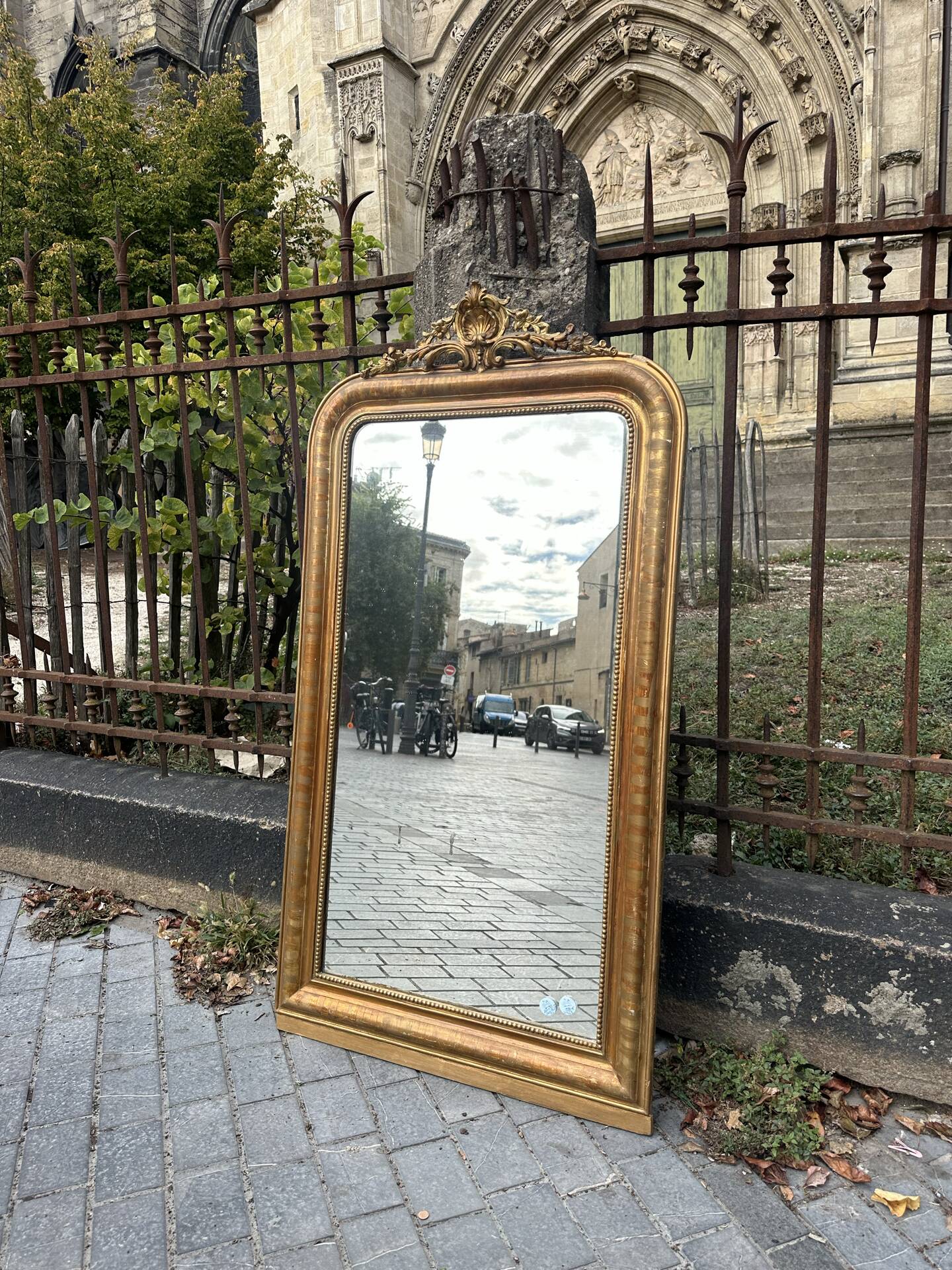 Miroir Louis Philippe à fronton