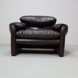 Paire de fauteuils en cuir Maralunga de Vico Magistretti pour Cassina, 1974